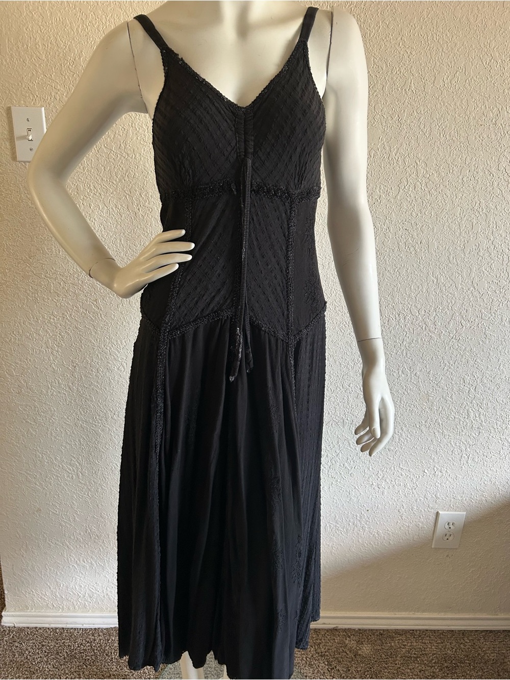 Black Spaghetti-Strap Maxi Dress - Classic Women’s Dress size S